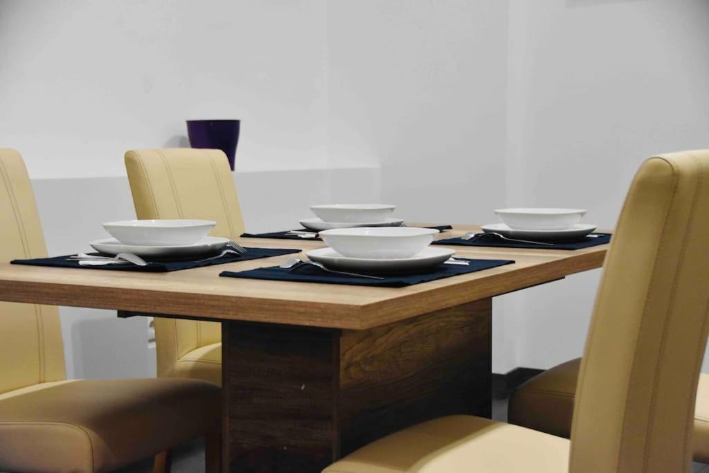 Nuovo Casa Apartment โชพรอน ภายนอก รูปภาพ